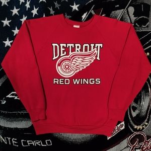 Vintage Detroit Redwings Spellout Logo Raglan Cut Crewneck Sweatshirt